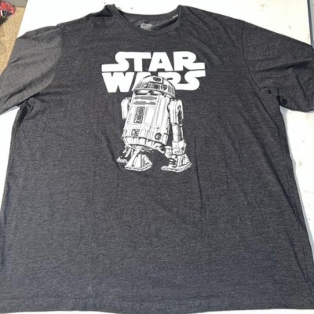 Tultex Star Wars R2/D2 TShirt Color: Charcoal Size: 4XLT